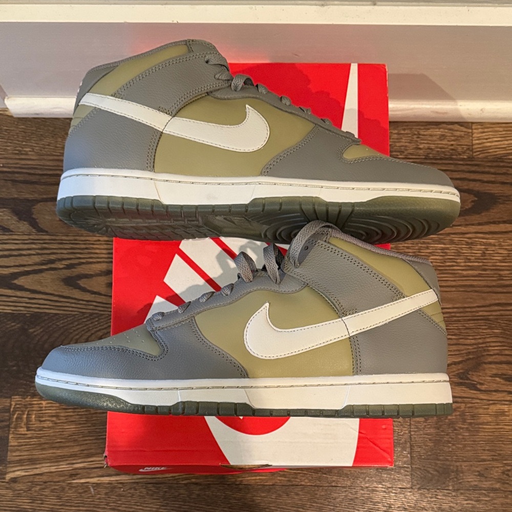 Nike Dunk Mid Men's Olive and Gray Sneakers